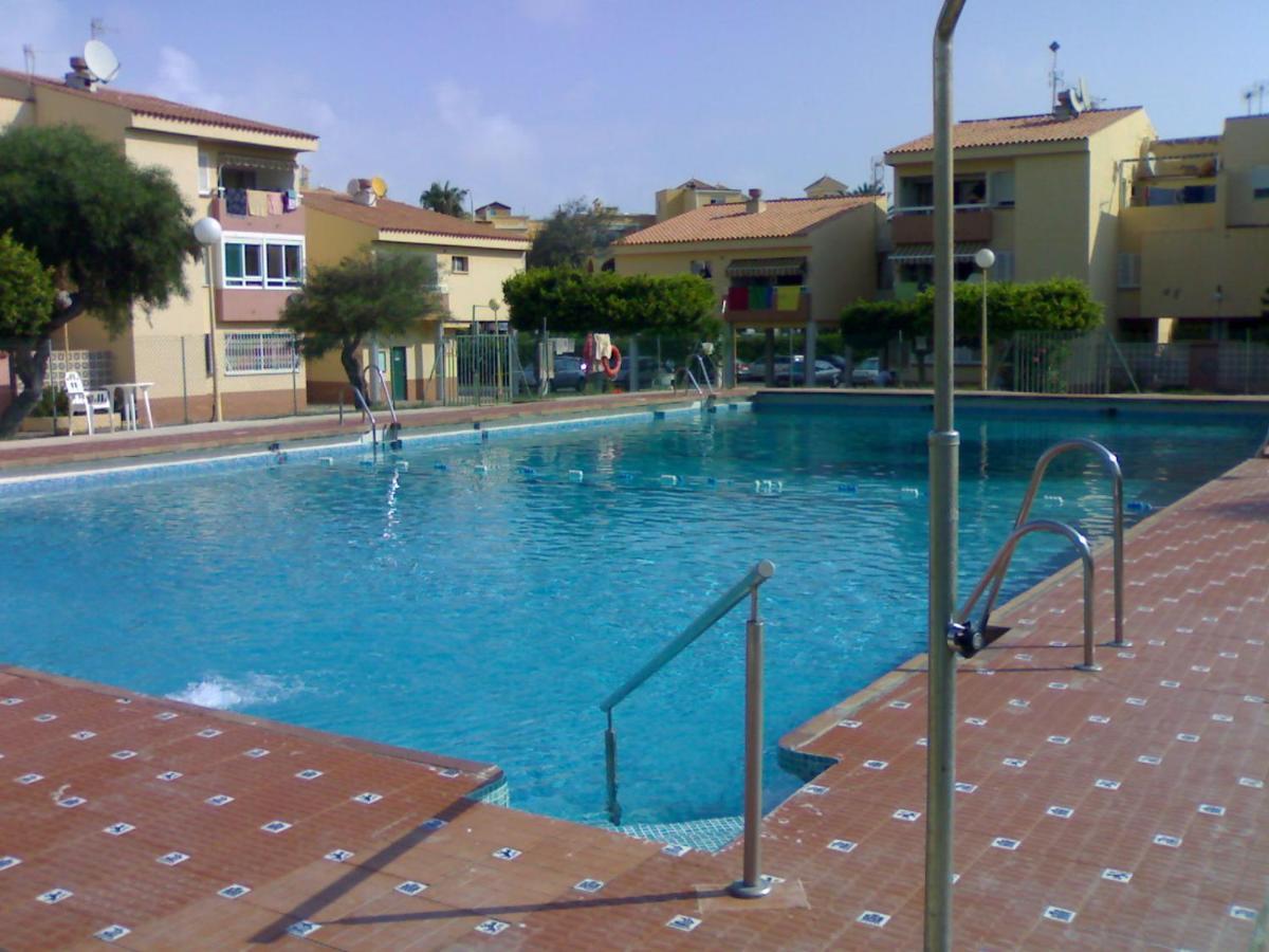 Atractivo Apartamento En La Playa Con Parking 로쿠타스드마르 외부 사진