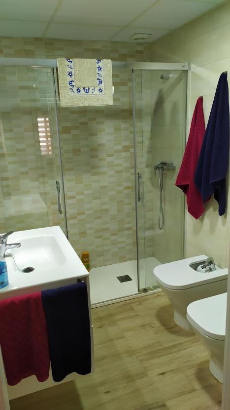 Atractivo Apartamento En La Playa Con Parking 로쿠타스드마르 외부 사진