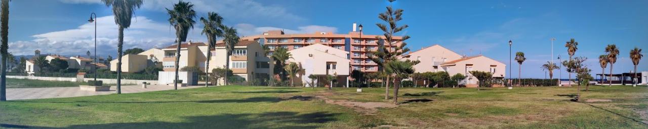 Atractivo Apartamento En La Playa Con Parking 로쿠타스드마르 외부 사진