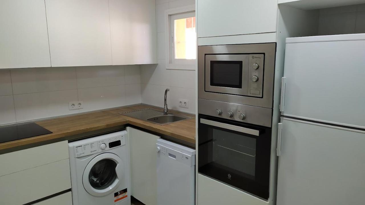 Atractivo Apartamento En La Playa Con Parking 로쿠타스드마르 외부 사진