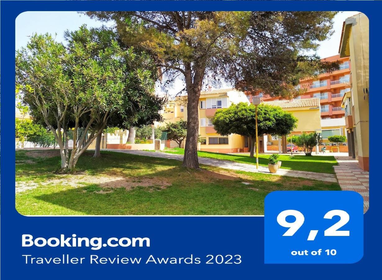 Atractivo Apartamento En La Playa Con Parking 로쿠타스드마르 외부 사진