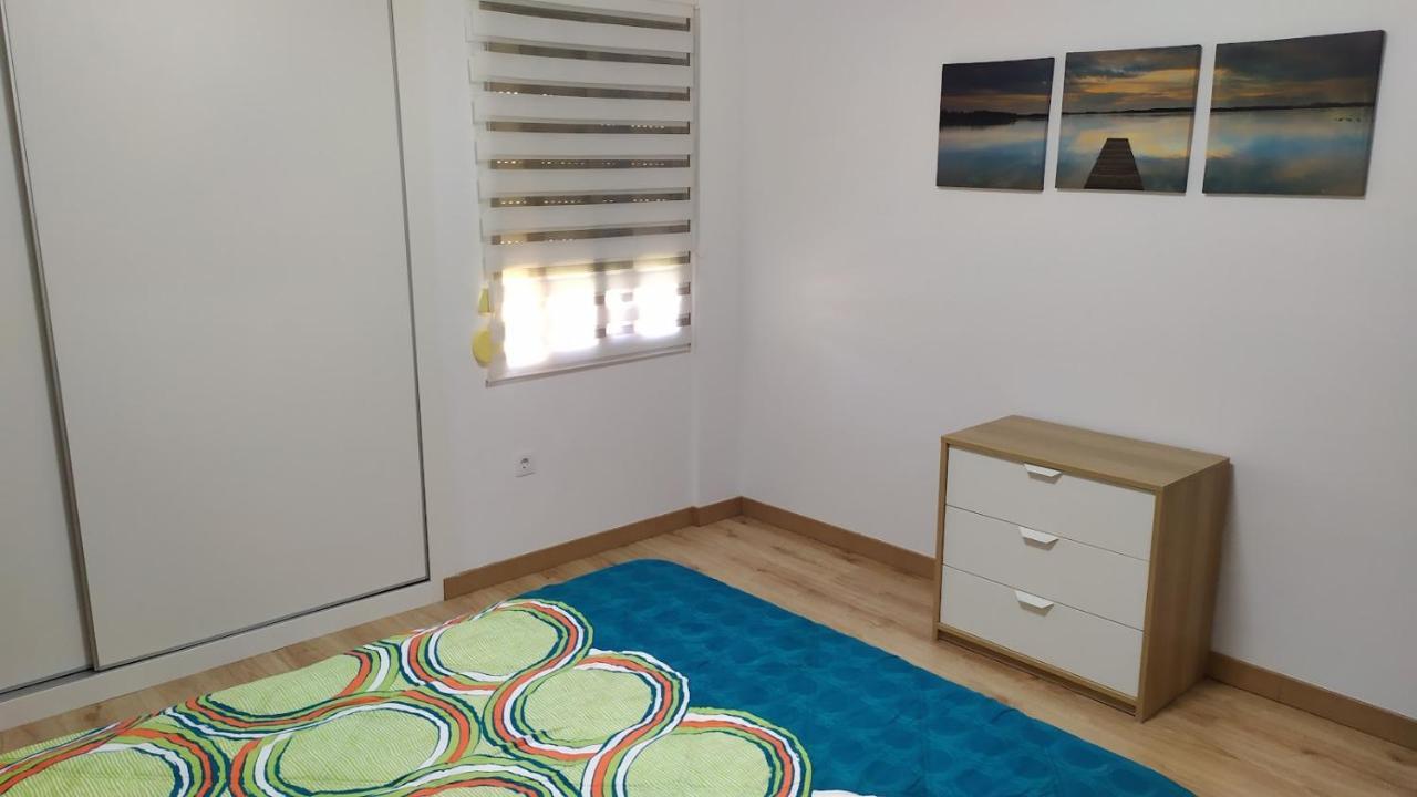 Atractivo Apartamento En La Playa Con Parking 로쿠타스드마르 외부 사진